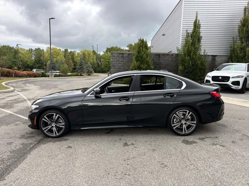Certified 2024 BMW 330i xDrive Sedan image 4