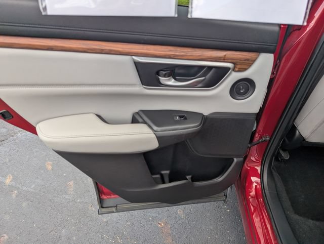 Used 2022 Honda CR-V Touring image 10