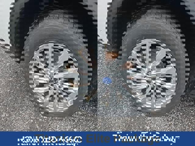 Used 2022 Ford Escape Titanium w/ Titanium Elite Package image 28