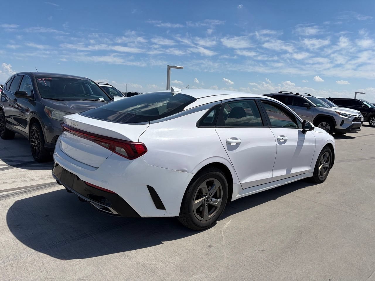 Used 2022 Kia K5 LXS FWD image 2