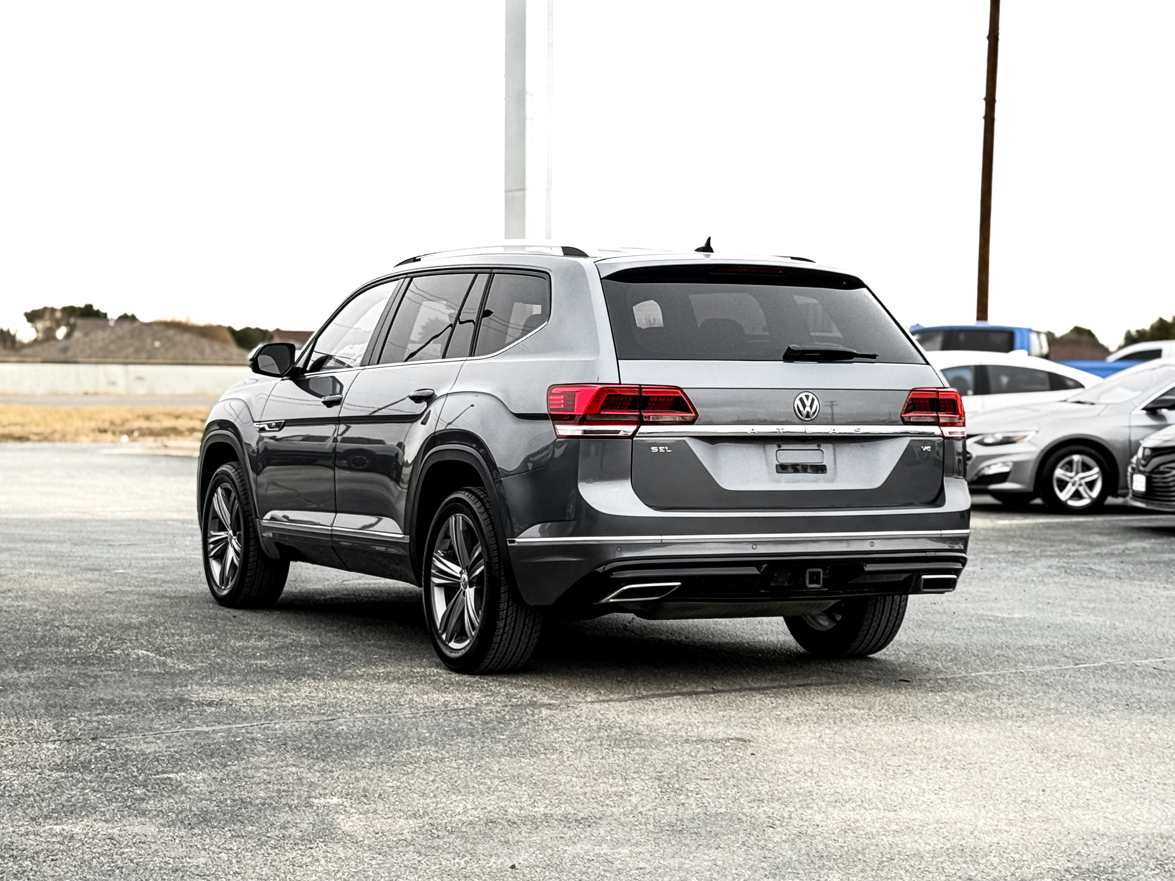 Used 2019 Volkswagen Atlas SEL R-Line image 7