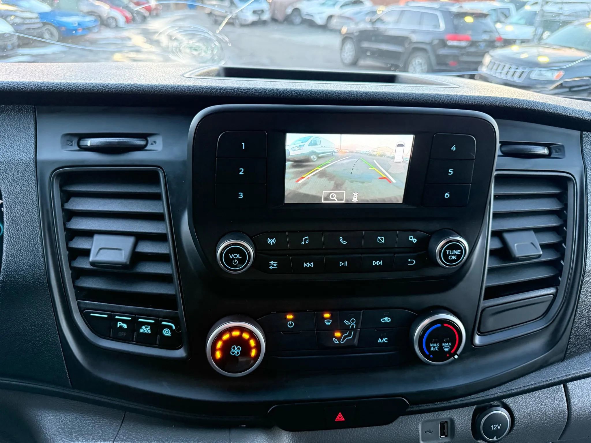 Used 2023 Ford Transit 150 Low Roof AWD image 38