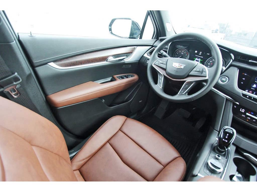 New 2026 Cadillac XT5 Premium Luxury image 8