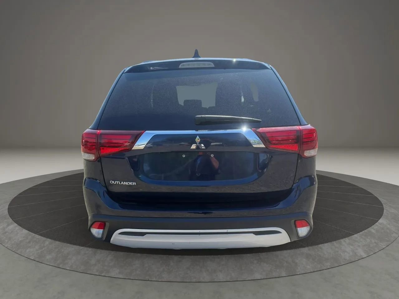 Used 2020 Mitsubishi Outlander ES AWD/4WD image 6