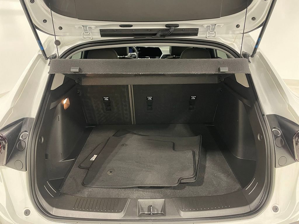 Used 2025 Chevrolet Trax ACTIV image 5