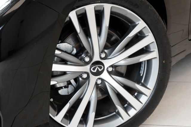 Used 2023 INFINITI Q50 Sensory RWD image 2