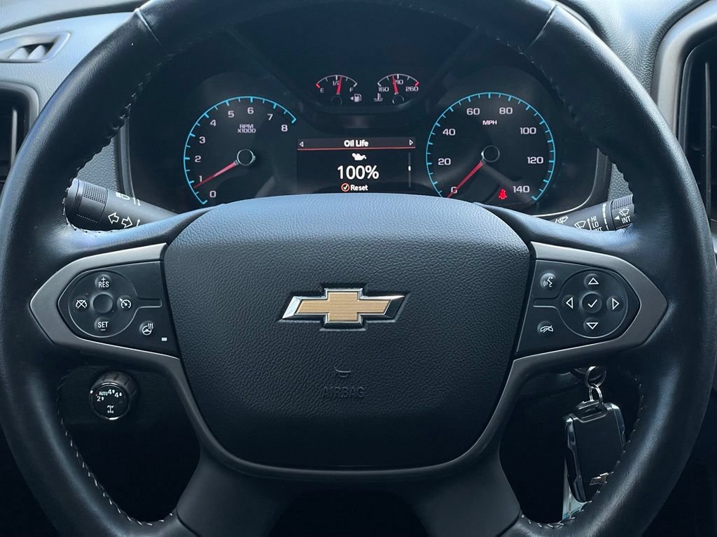 Used 2022 Chevrolet Colorado Z71 AWD/4WD image 12