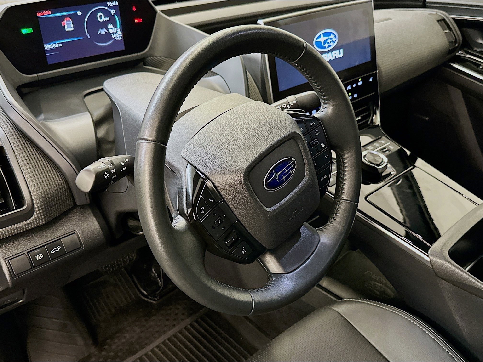 Used 2023 Subaru Solterra AWD image 18