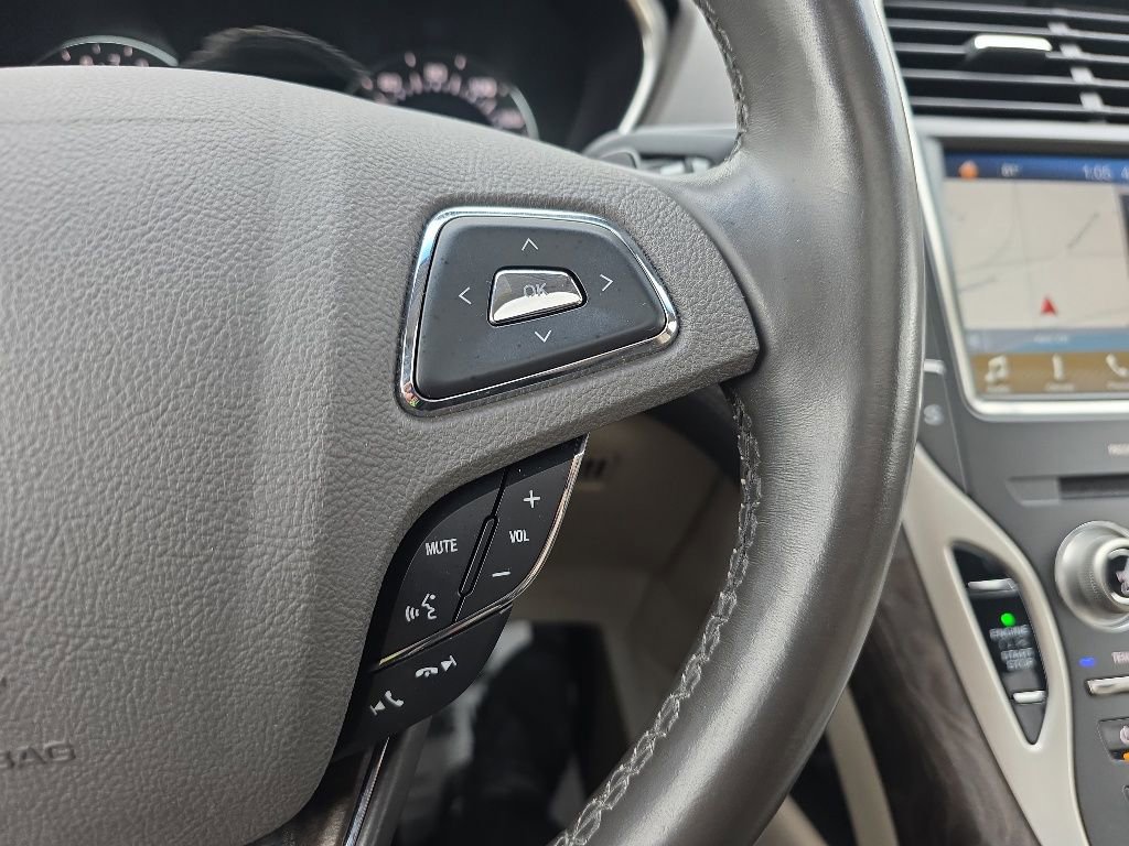 Used 2017 Lincoln MKX Reserve w/ Lincoln MKX Climate Package AWD/4WD image 25