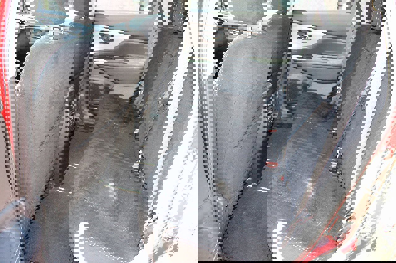 Used 2019 Nissan Murano SV w/ Premium Package image 6