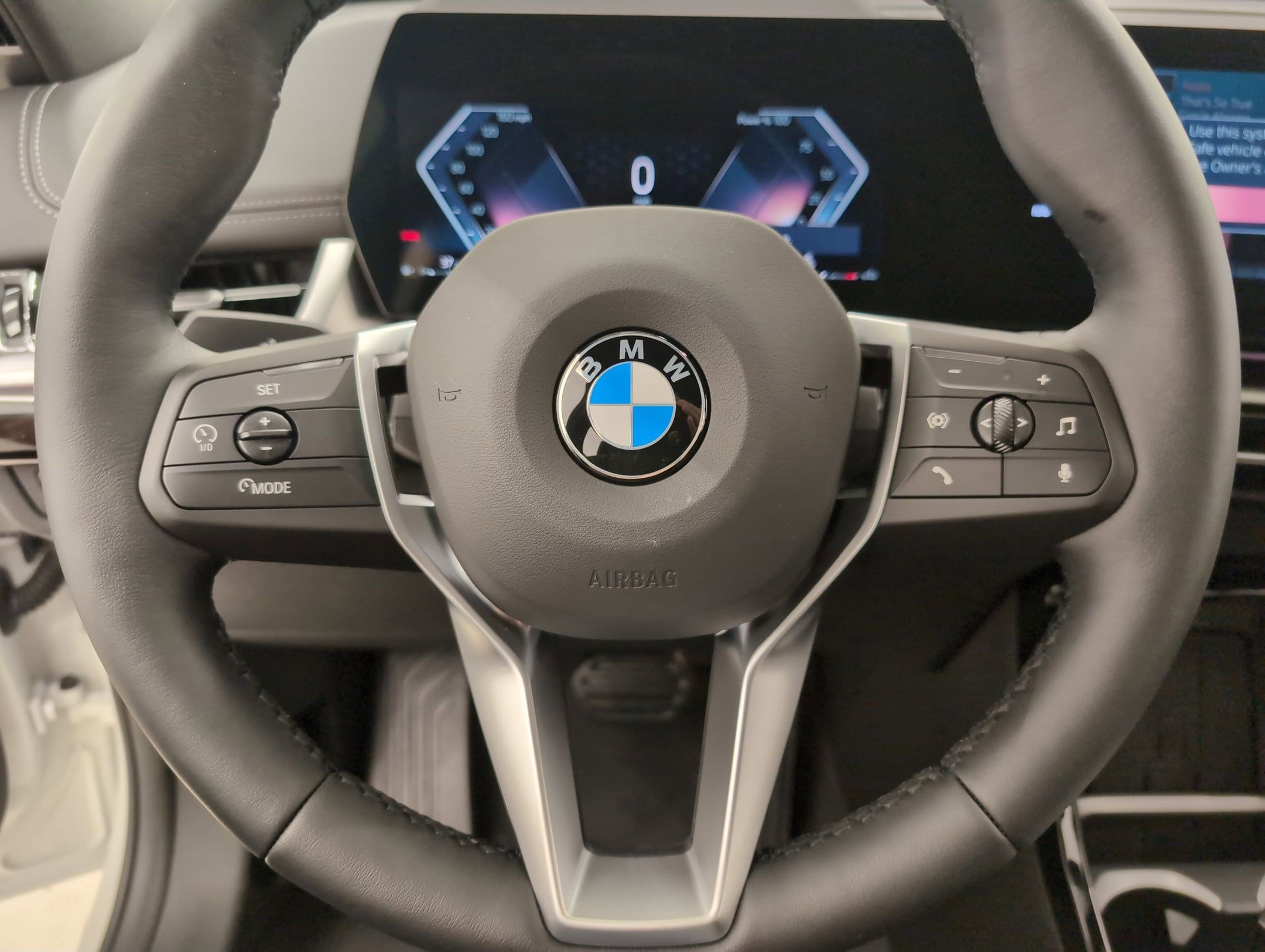 Used 2025 BMW X1 xDrive28i w/ Technology Package AWD/4WD image 14