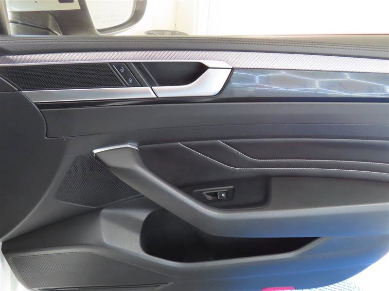 Used 2023 Volkswagen Arteon SEL w/ Arteon MDO Package AWD/4WD image 37