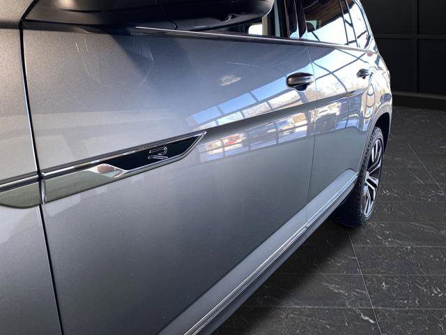 Used 2022 Volkswagen Atlas SEL Premium image 39