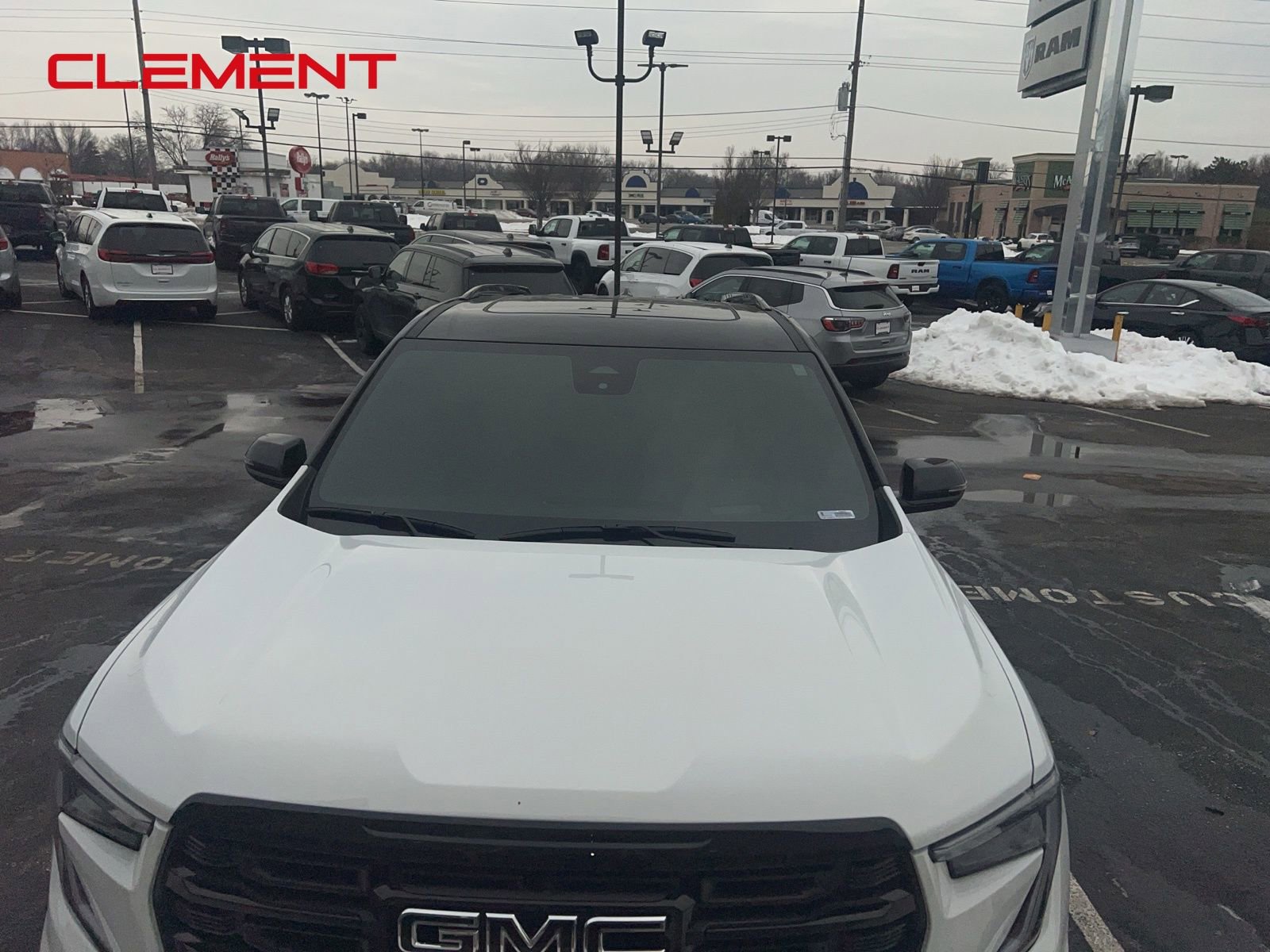 Used 2026 GMC Acadia Elevation w/ Super Cruise Package image 2