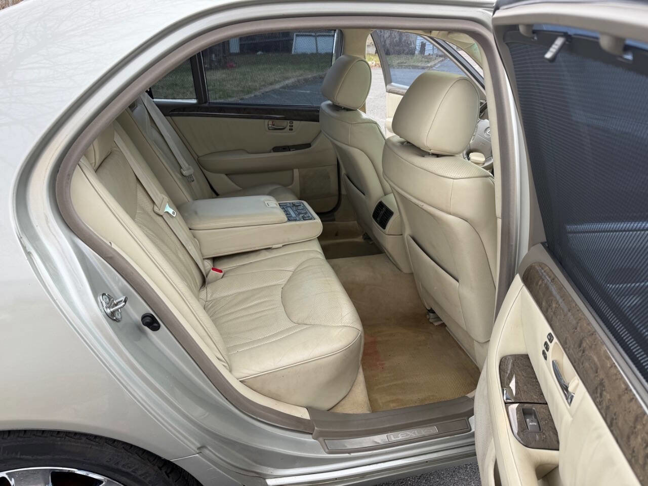 Used 2003 Lexus LS 430 image 10