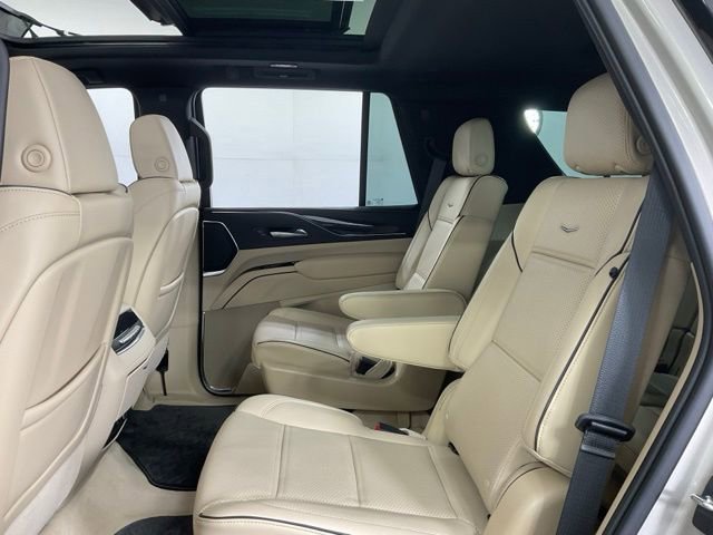 Certified 2023 Cadillac Escalade Premium Luxury w/ Performance Package image 31