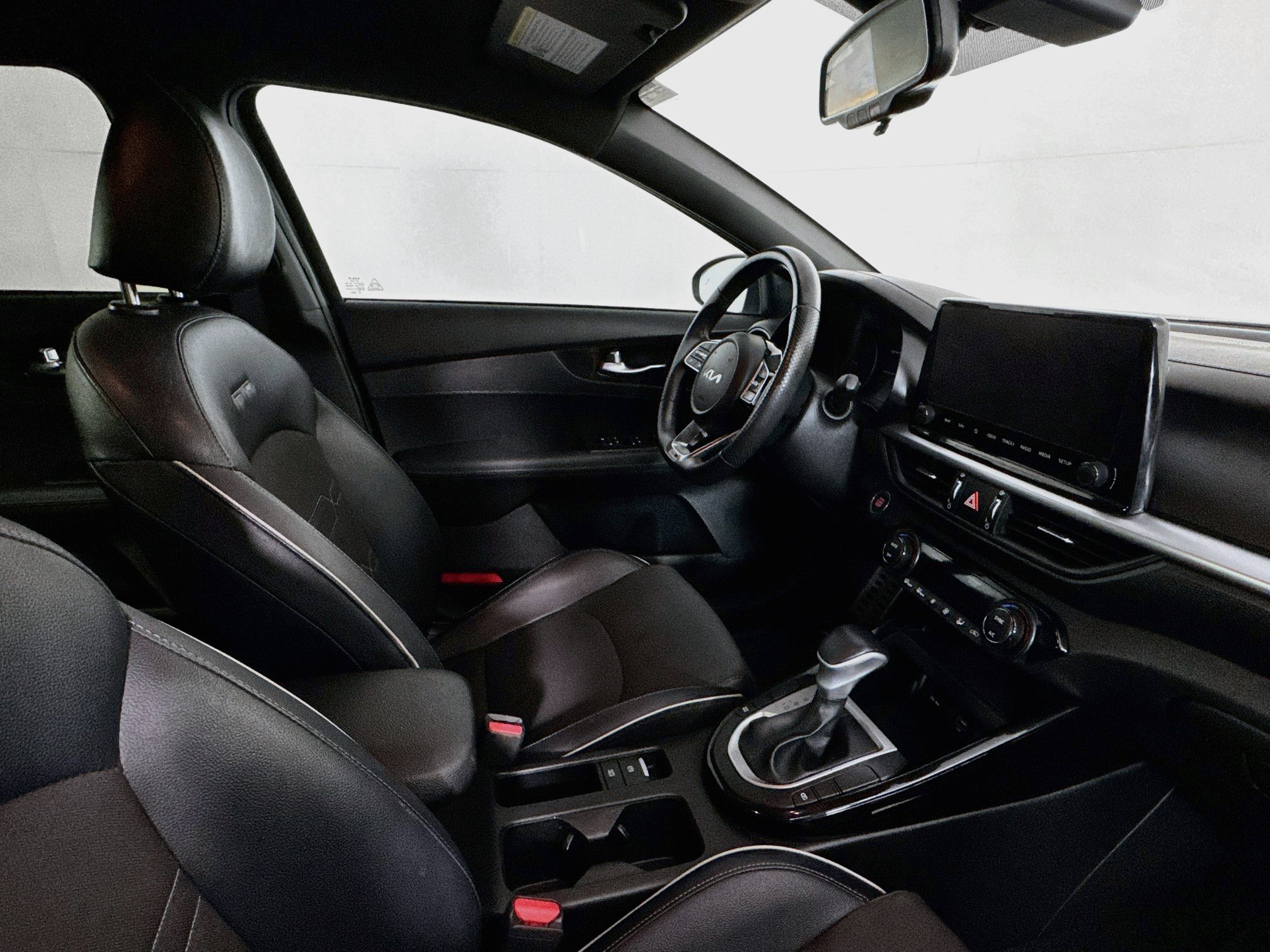 Used 2023 Kia Forte GT-Line w/ GT-Line Technology Package FWD image 27