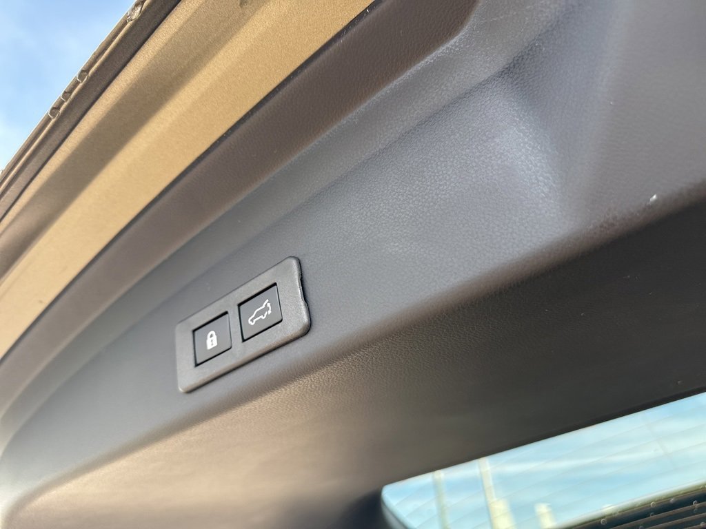 New 2025 Subaru Ascent Limited image 35