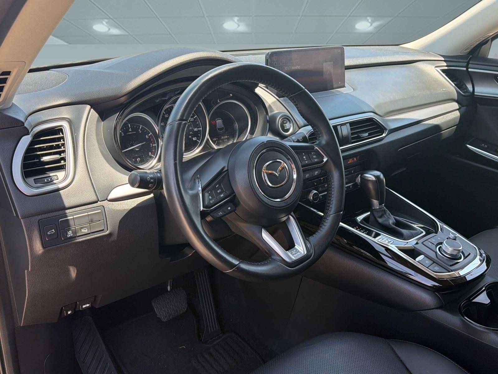 Used 2023 MAZDA CX-9 Touring Plus AWD/4WD image 4