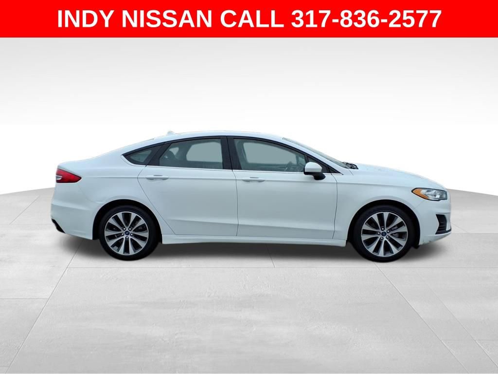 Used 2020 Ford Fusion SE image 27