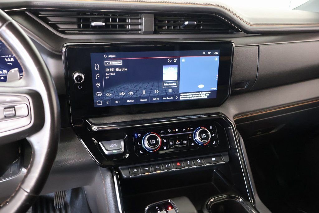 Used 2023 GMC Sierra 1500 AT4 image 5