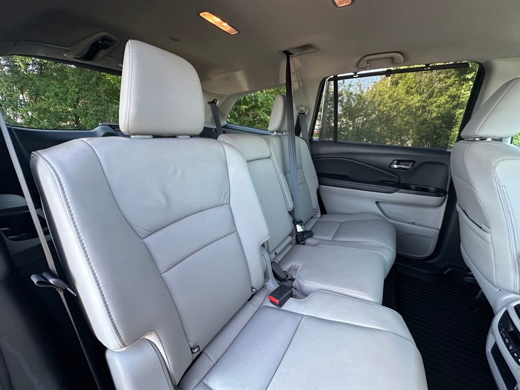 Used 2021 Honda Pilot Special Edition image 24