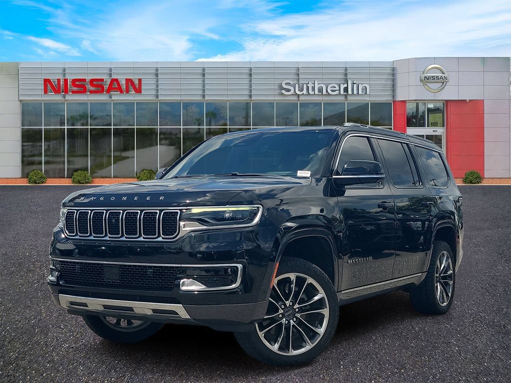 Used 2022 Jeep Wagoneer Series III w/ Premium Group I AWD/4WD image 1