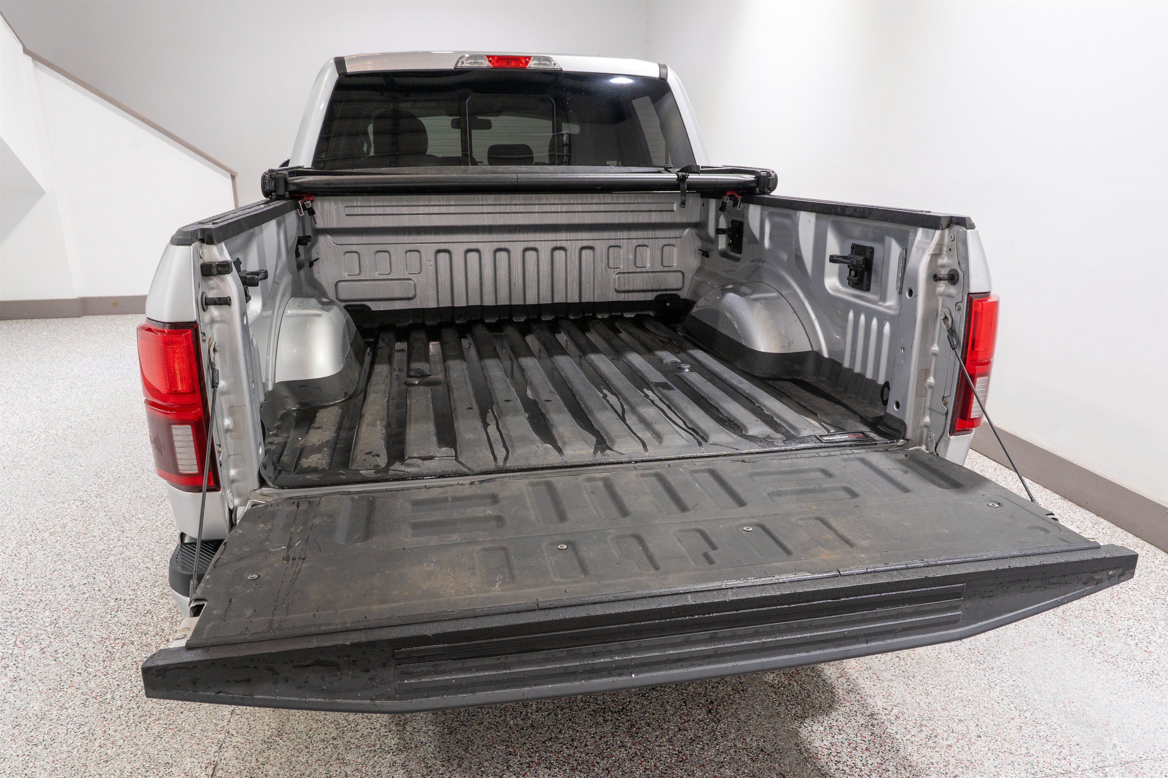 Used 2018 Ford F150 Lariat AWD/4WD image 12