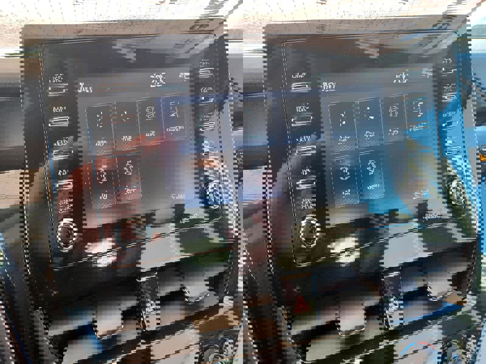 Used 2023 Toyota Camry LE image 11