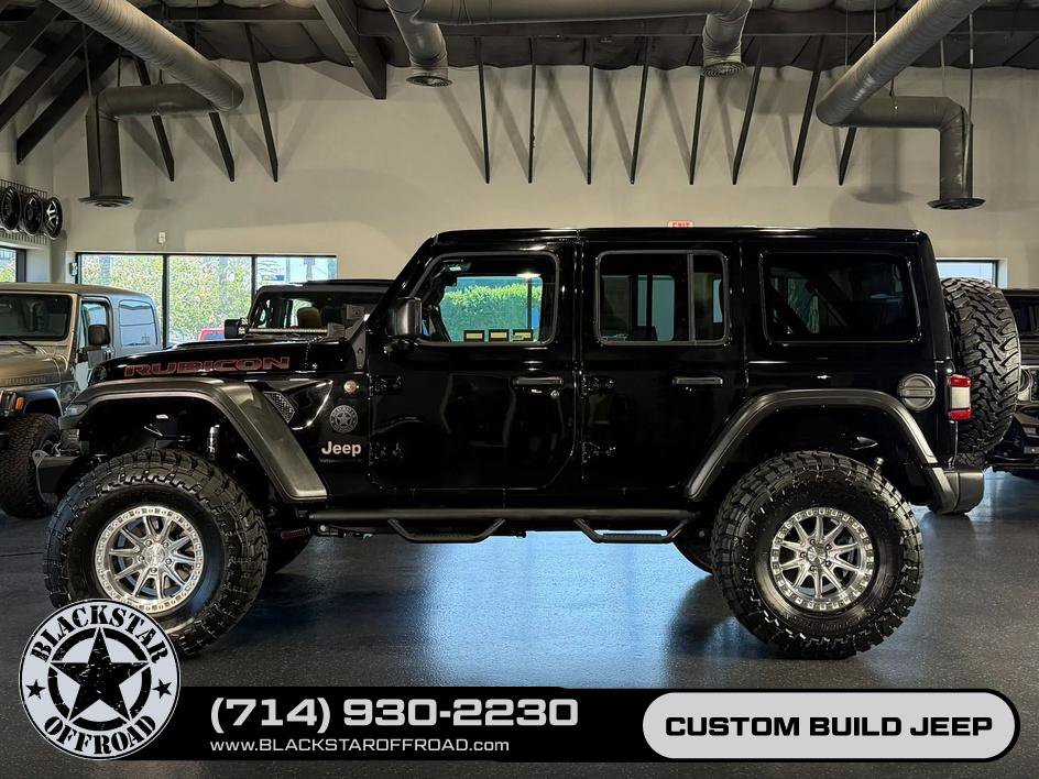 Used 2025 Jeep Wrangler Unlimited Rubicon AWD/4WD image 8