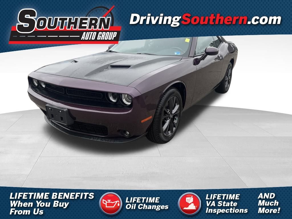 Used 2020 Dodge Challenger SXT w/ Driver Convenience Group image 1