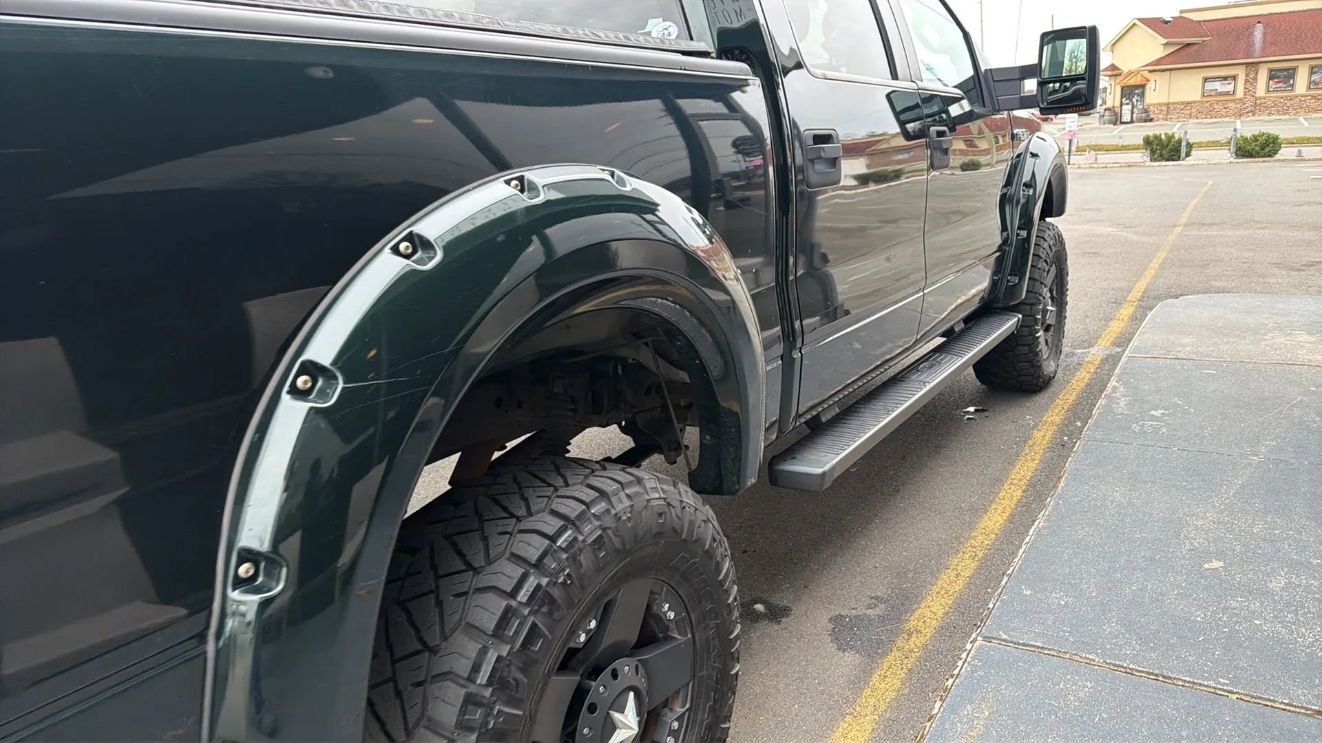 Used 2013 Ford F150 XLT w/ Mid Equipment Group image 12