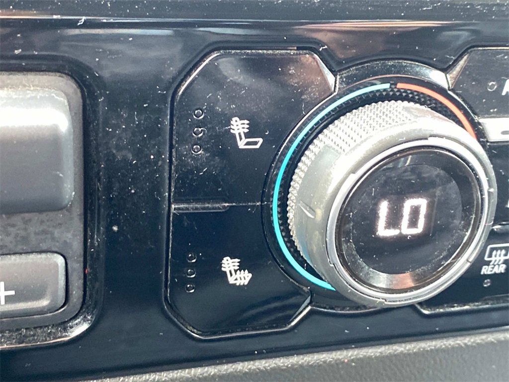 Used 2024 Chevrolet Silverado 2500 LT image 29