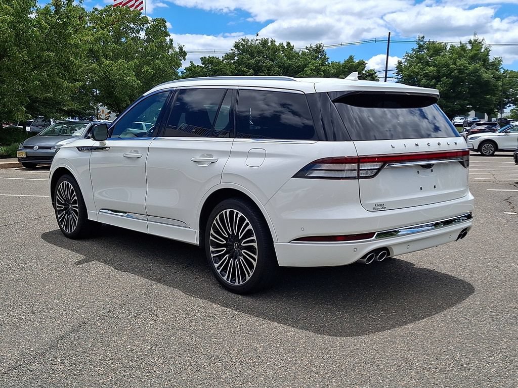 Certified 2023 Lincoln Aviator Black Label w/ Dynamic Handling Package AWD/4WD image 7