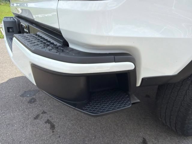 Used 2023 GMC Canyon Elevation RWD image 7