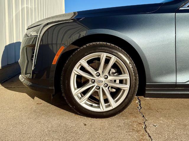 Used 2021 Cadillac CT4 Luxury w/ Sun And Sound Package image 33