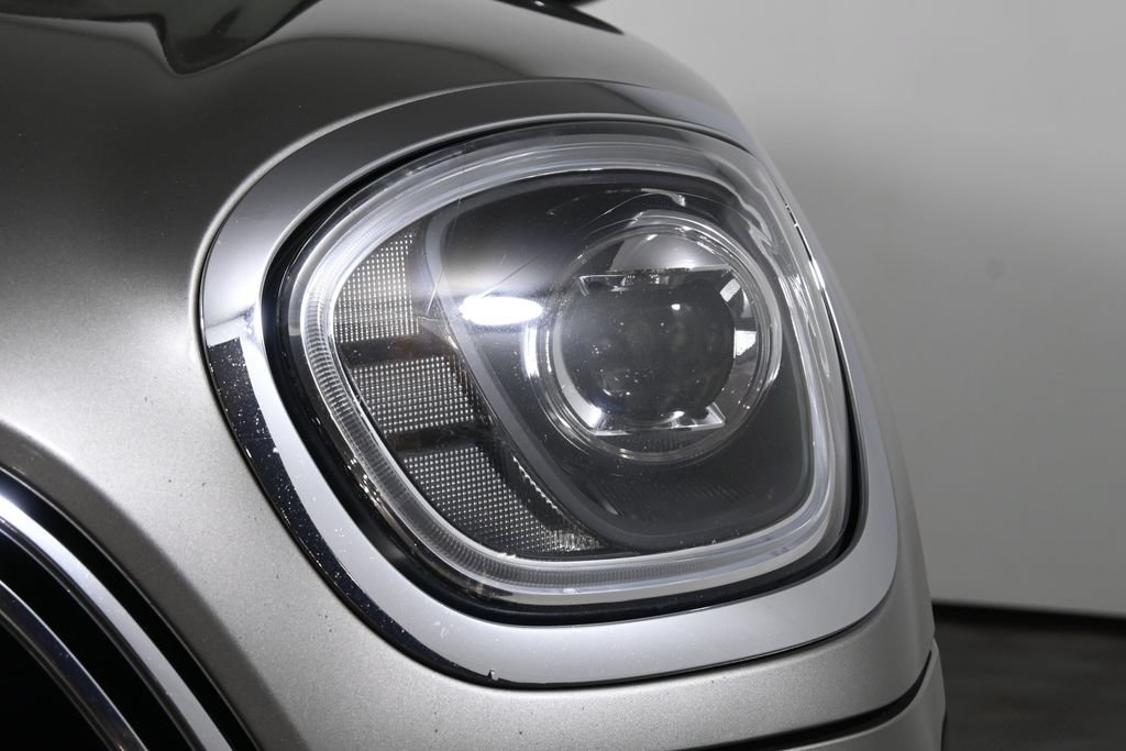 Used 2019 MINI Cooper Countryman S w/ Premium Package AWD/4WD image 11