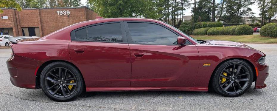 Used 2019 Dodge Charger Scat Pack RWD image 2