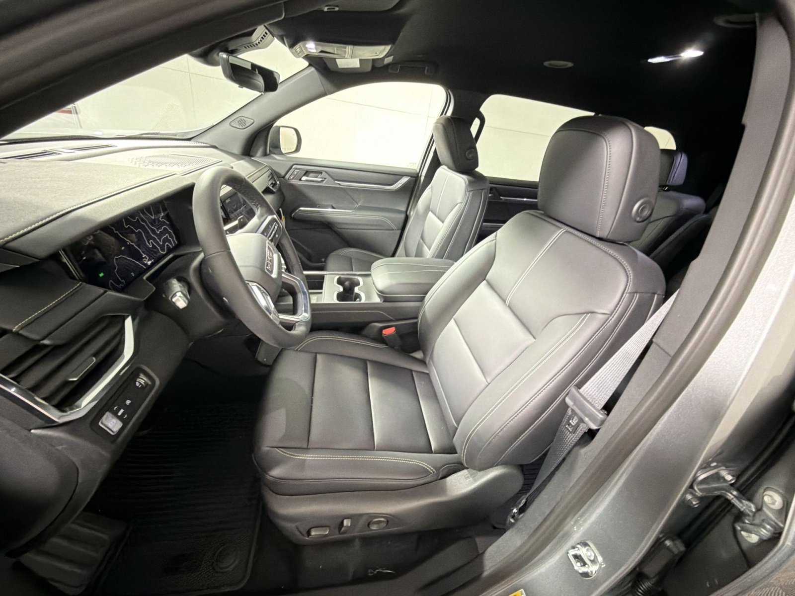 New 2026 GMC Acadia Elevation w/ Elevation Premium Package FWD image 13
