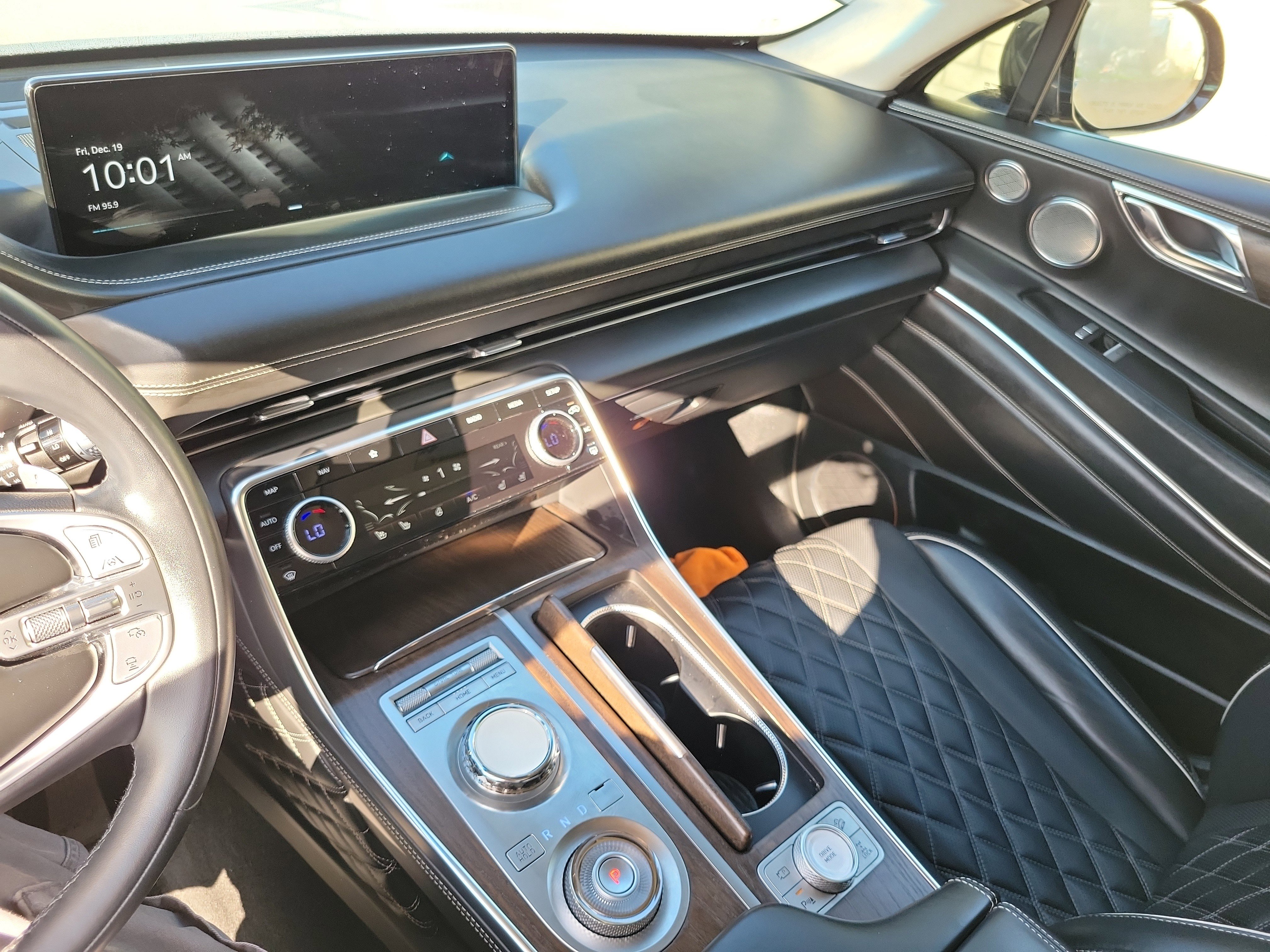 Certified 2023 Genesis GV80 3.5T image 15