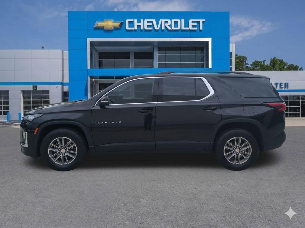 Used 2024 Chevrolet Traverse LT FWD image 2