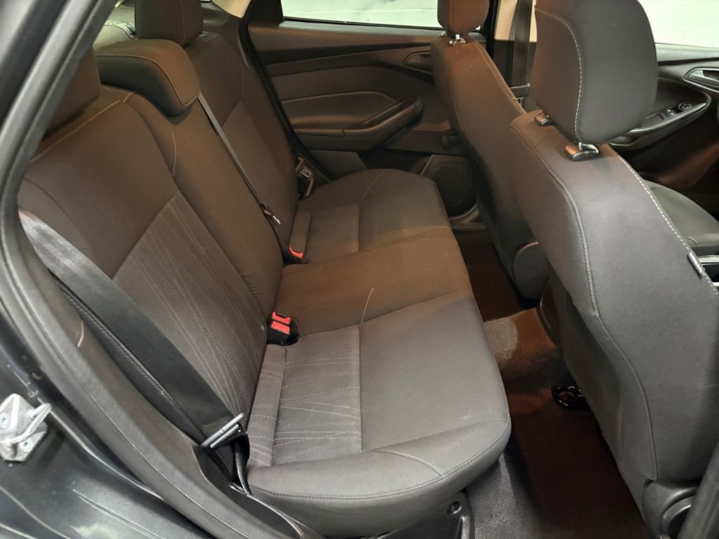 Used 2017 Ford Focus S image 15