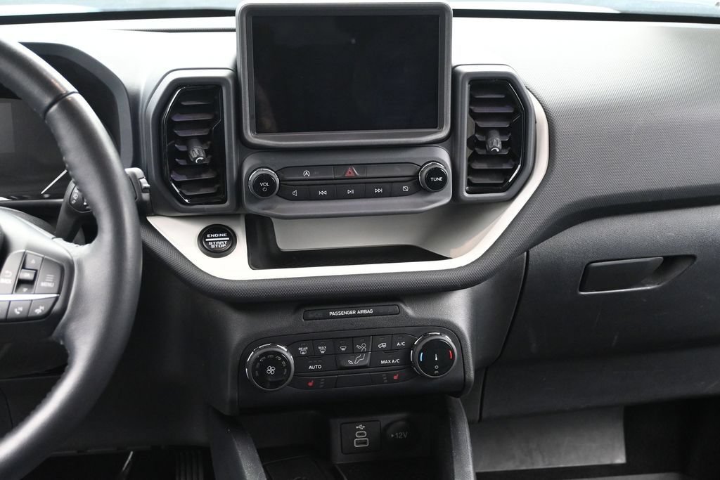 Used 2023 Ford Bronco Sport Heritage w/ Heritage Convenience Package AWD/4WD image 28