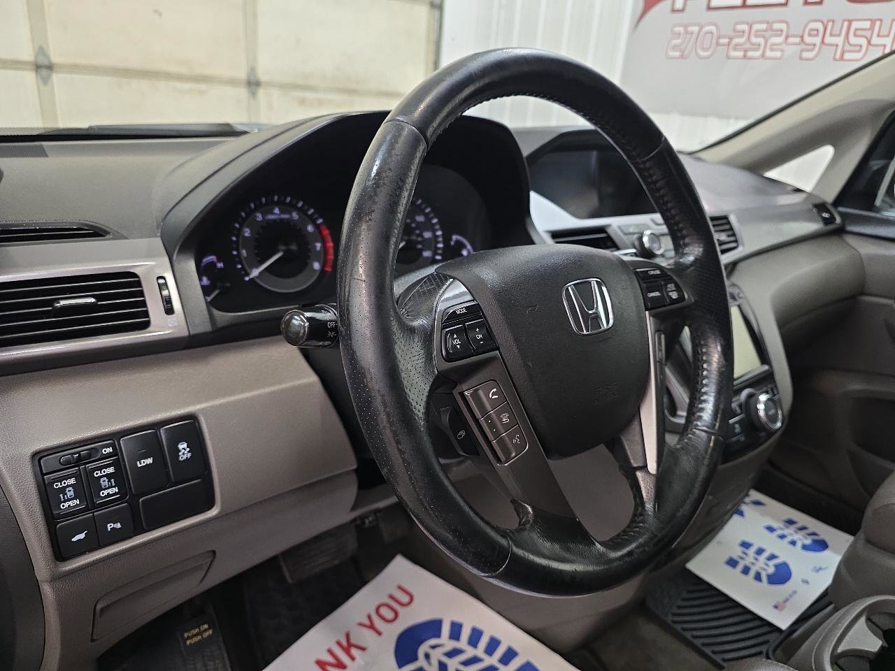 Used 2014 Honda Odyssey Touring image 23