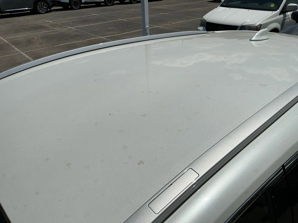 Used 2024 Toyota Venza XLE AWD/4WD image 4