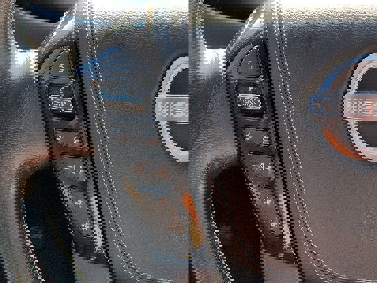 Used 2021 Nissan Armada Platinum w/ Captain's Chairs Package image 23