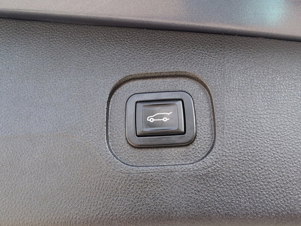 Used 2014 Chevrolet Equinox LTZ image 32