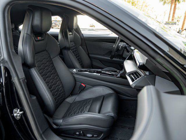 Certified 2023 Audi RS e-tron GT w/ Carbon Performance Package image 25