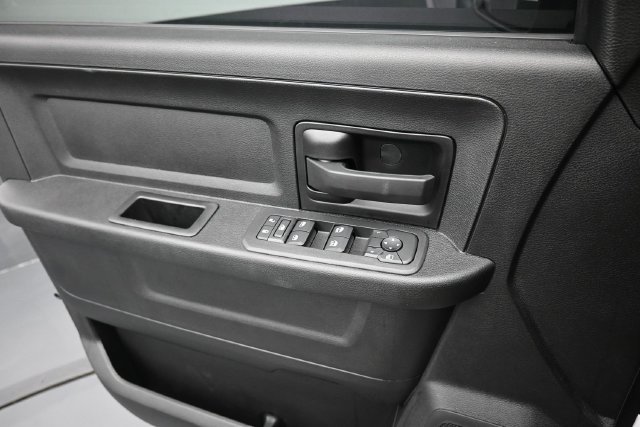 New 2026 RAM 3500 Tradesman w/ Chrome Appearance Group A AWD/4WD image 14