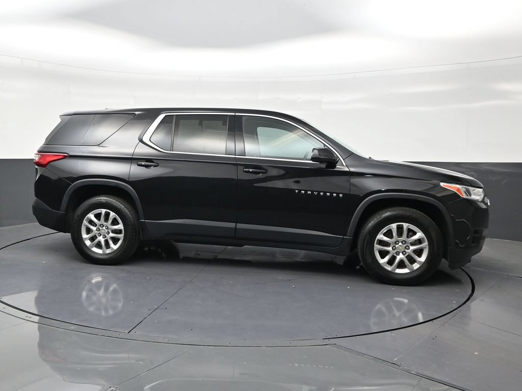 Used 2020 Chevrolet Traverse LS FWD image 6